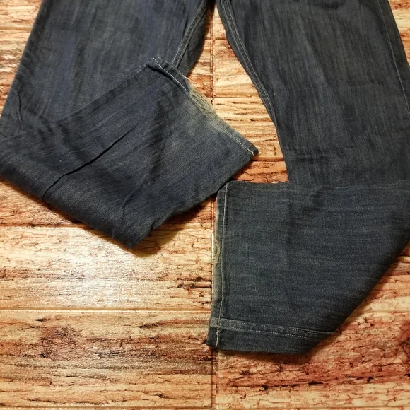 Levi's Men's Dark Wash Jeans Size 38 x 32